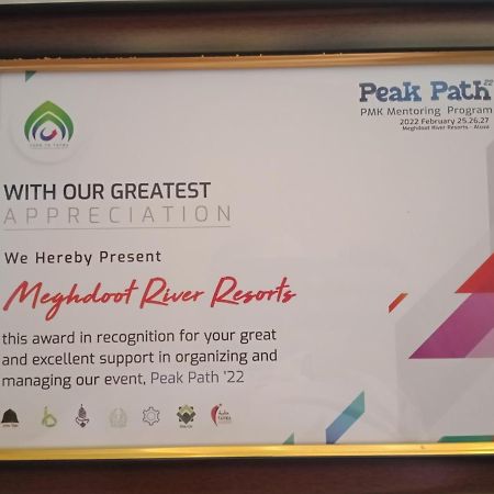 Meghdoot River Resort Kochi 외부 사진